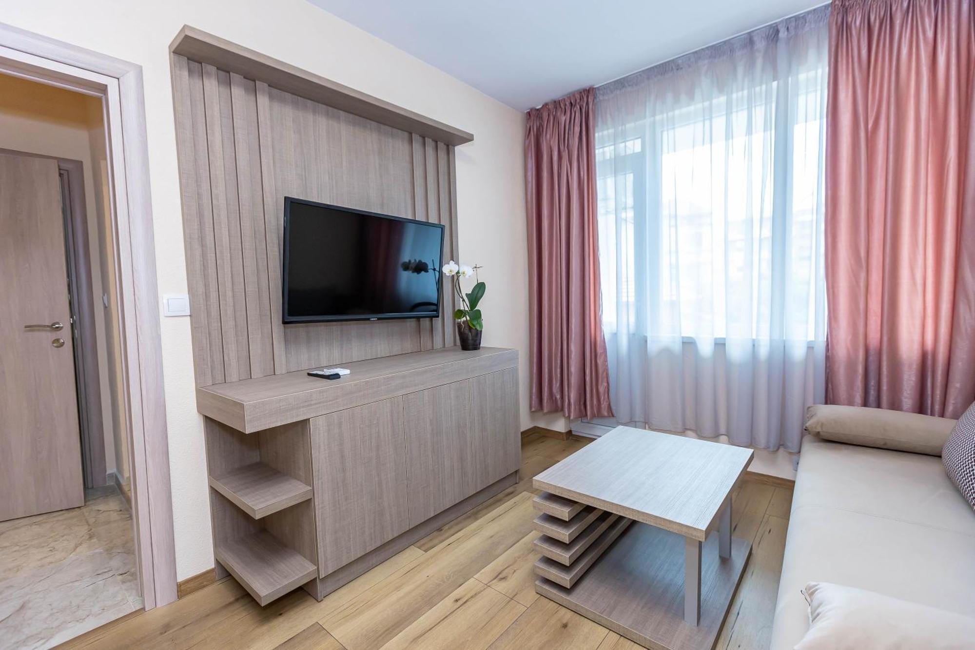 Family Hotel Ambrozia Сандански Экстерьер фото
